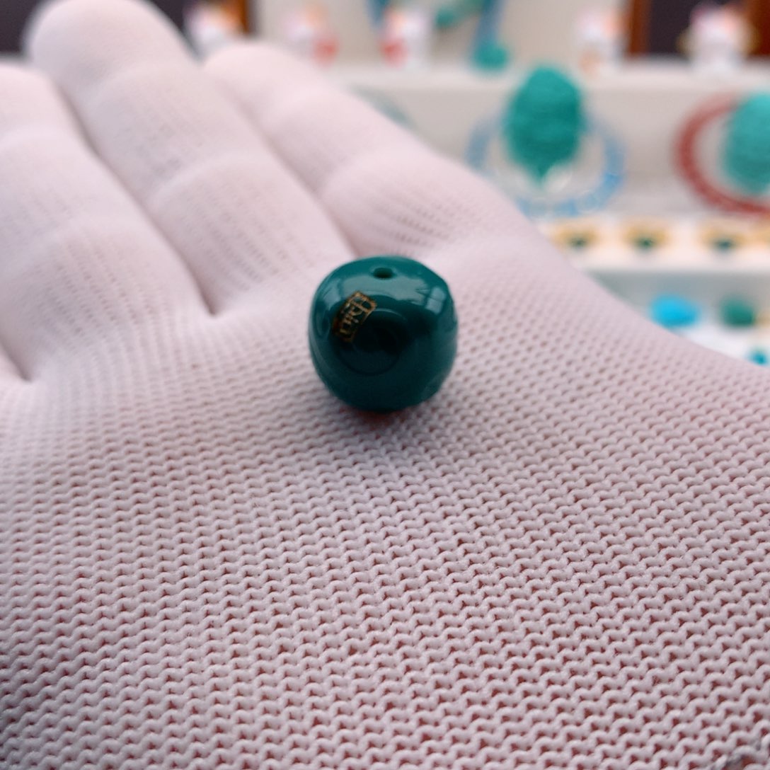 绿松石配饰未镶嵌无**束