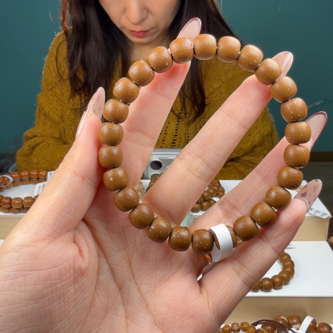 武***手紫金鼠手串207A#9实心老型Dt-35