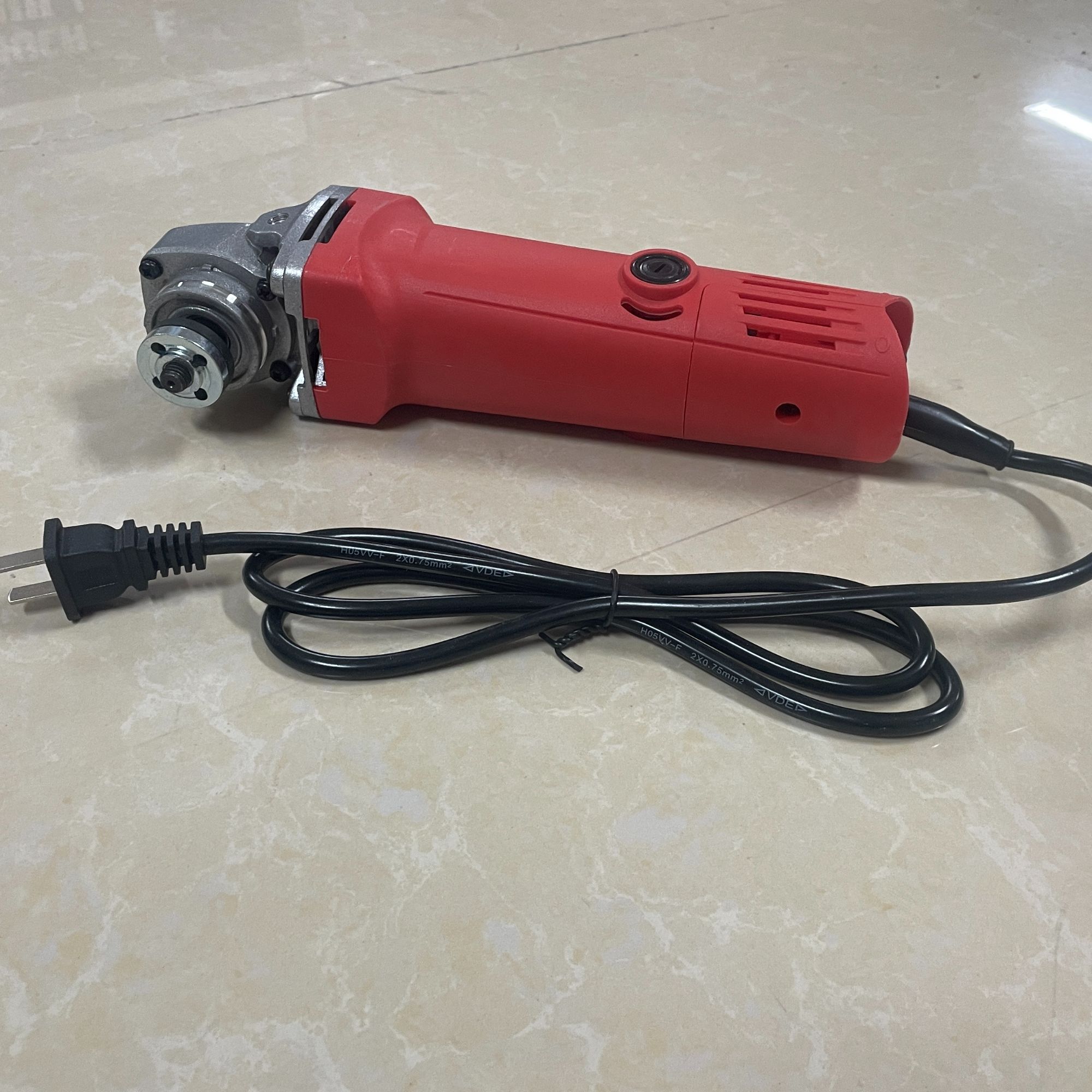 插电角磨机实用耐用的打磨工具