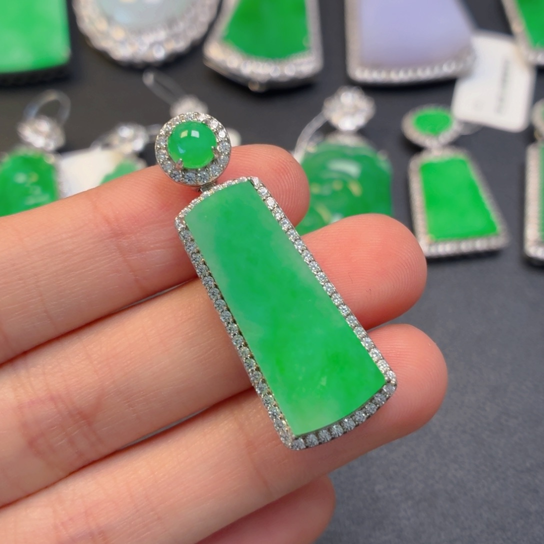 翡翠银S925镶嵌颈饰