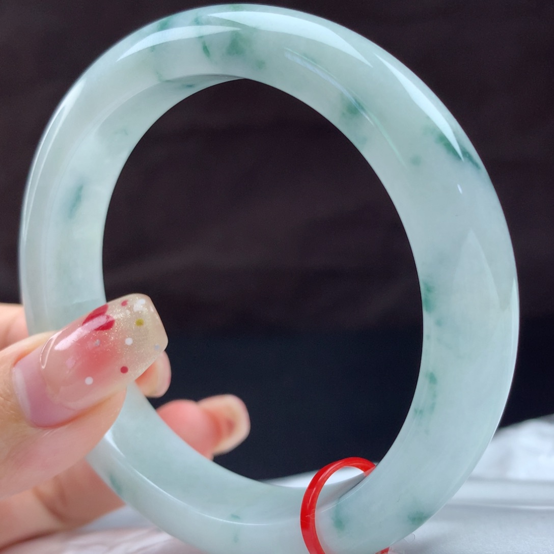 翡翠未镶嵌手镯79051，