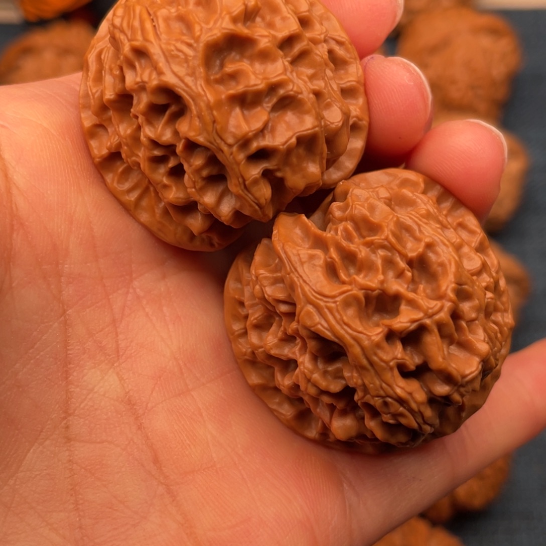 文玩核桃把件36原桩苹果