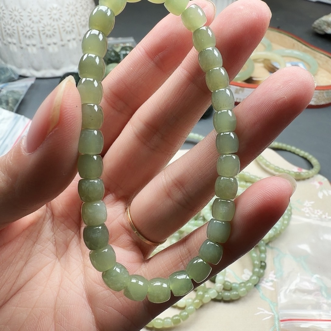 和田玉未镶嵌手链13