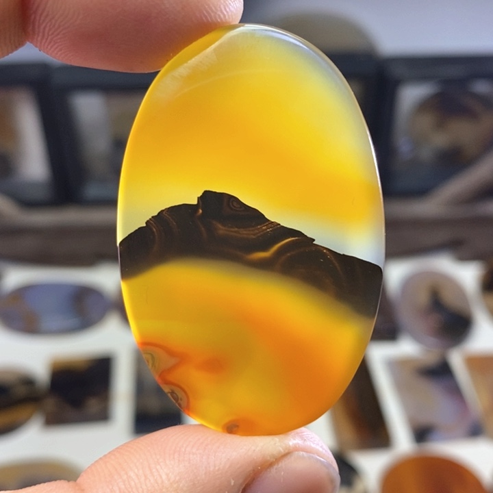 玛瑙/玉髓颈饰未镶嵌