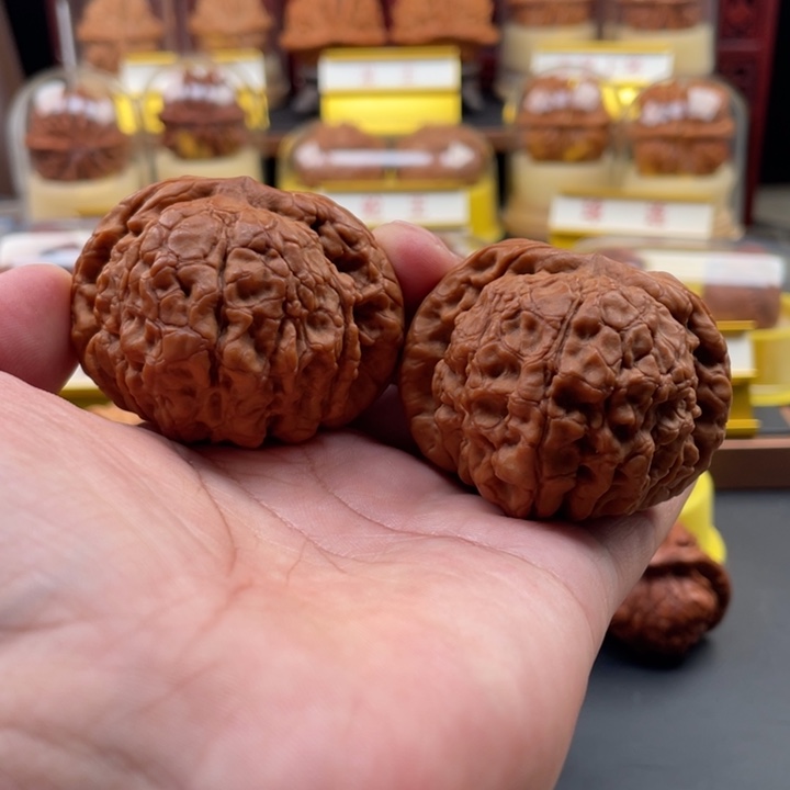 余***！吊坠文玩核桃龙鼎，尺寸48