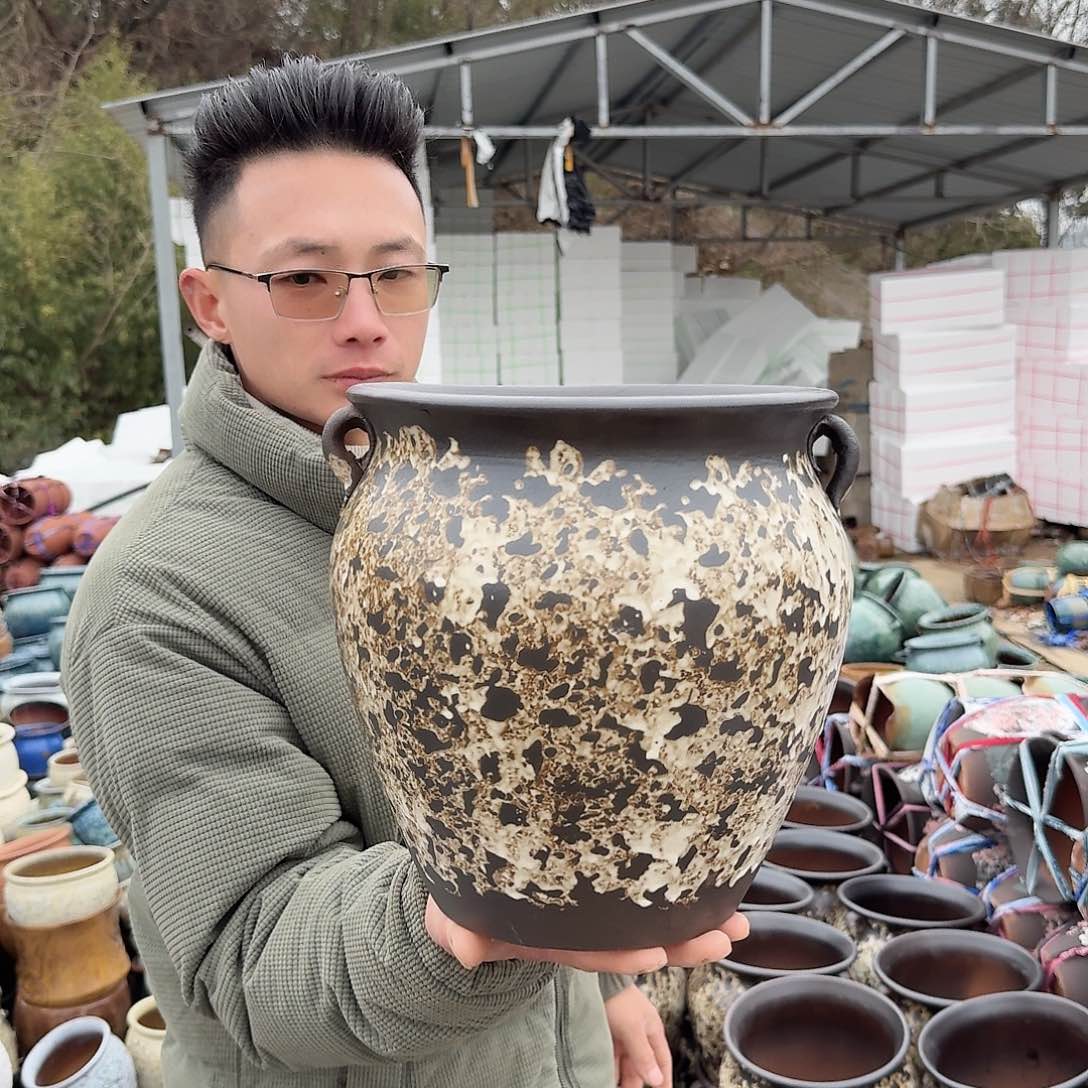 紫砂花盆口25高25（一个姹寂泼墨