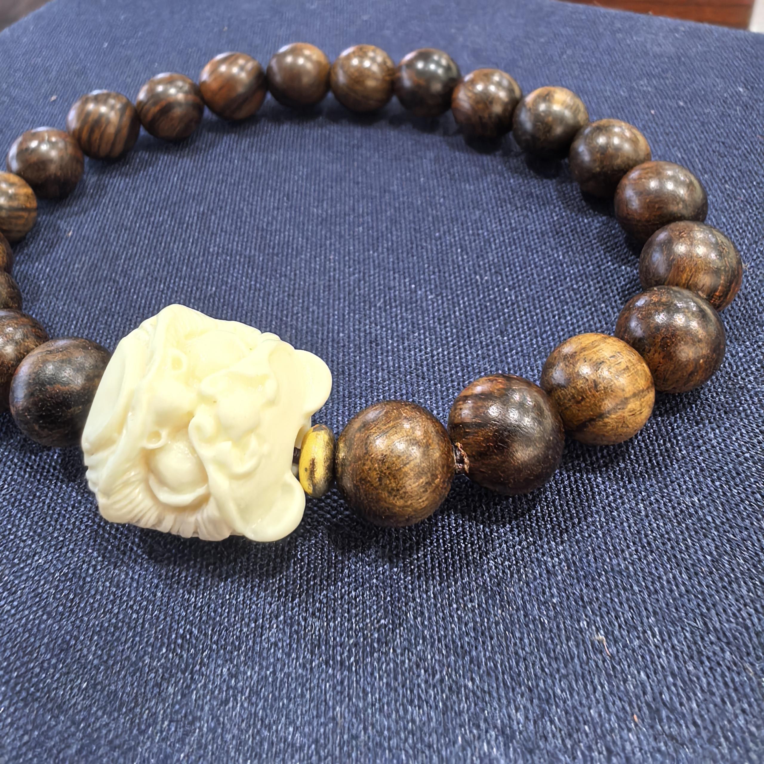 象牙果醒狮木质手串