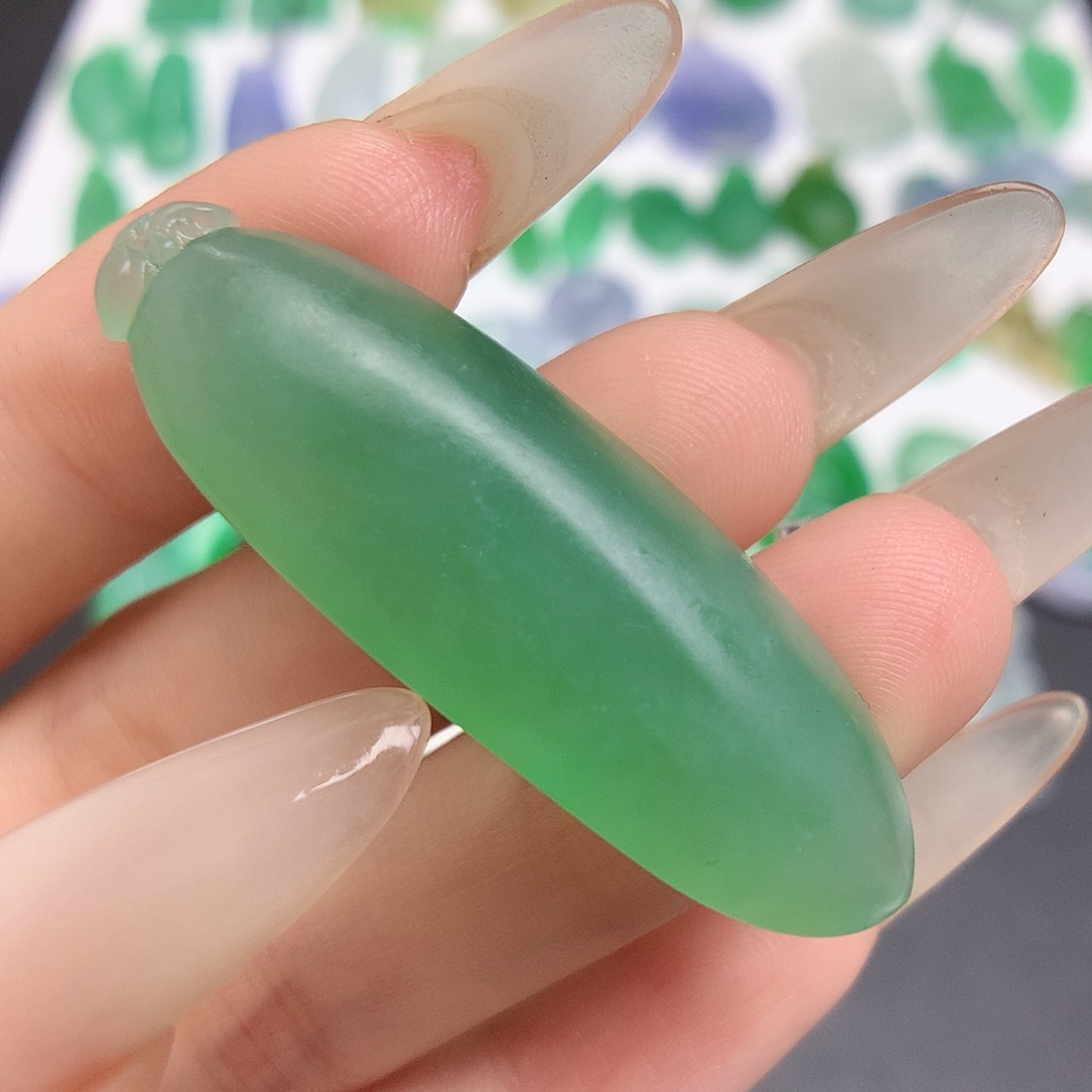 定制翡翠未镶嵌福瓜