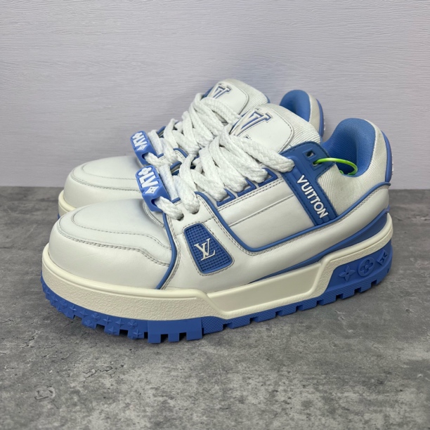 99新 LouisVuitton/路易威登 天空蓝白胖丁吹那trainer maxi/潮鞋