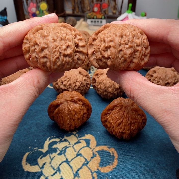 文玩核桃把件全品闷白45