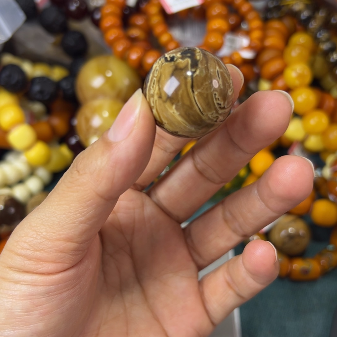 琥珀珠宝奇石未镶嵌156