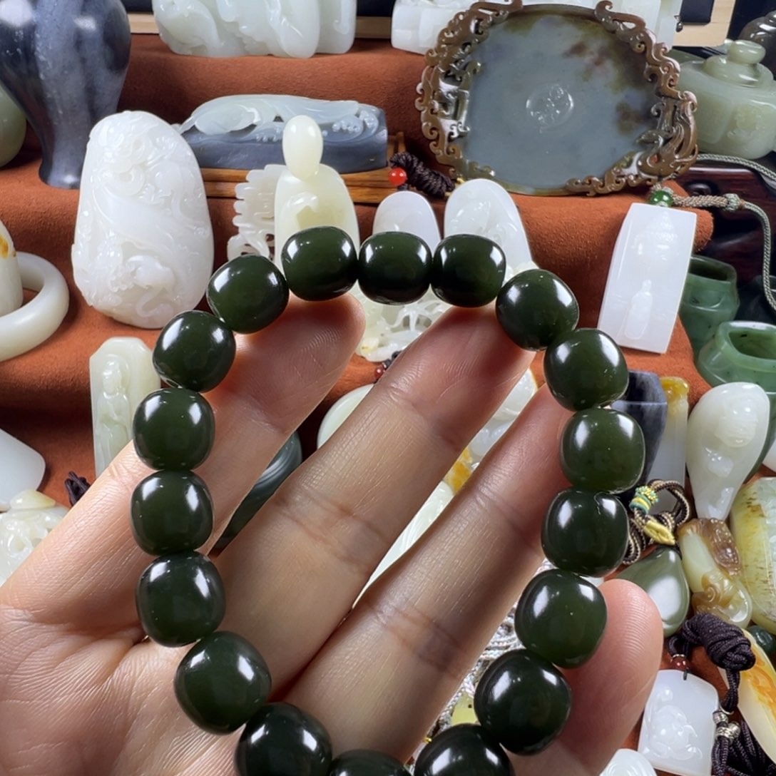 和田玉（青玉）未镶嵌颈饰