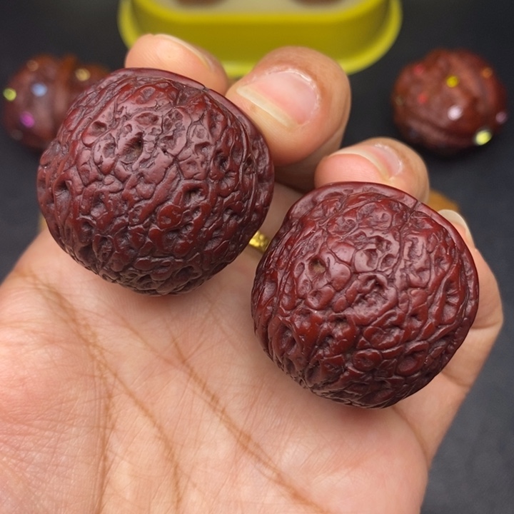 吊坠文玩核桃38尺龙珠