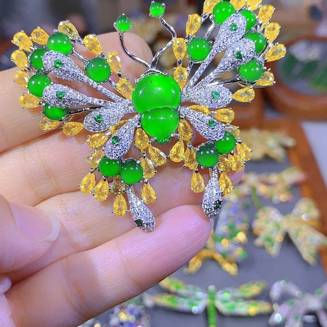 颈饰银S925镶嵌翡翠