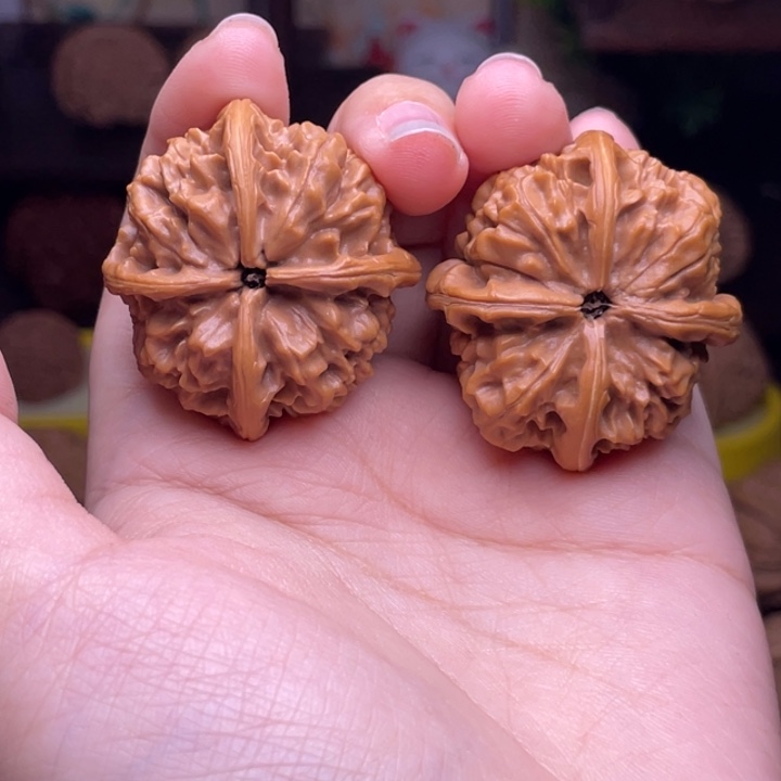 嘉***宋桃核把件玉玺四棱闪购12