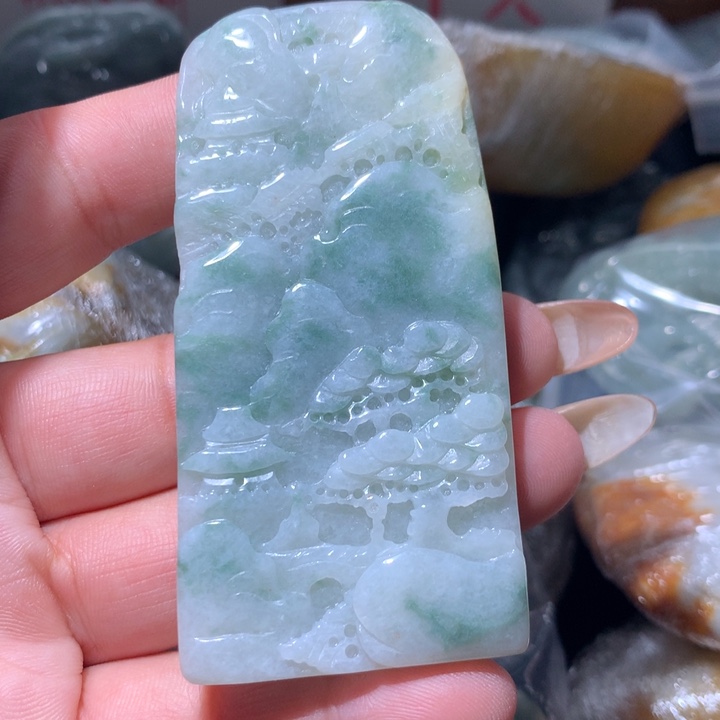 翡翠未镶嵌颈饰保真天然A货翡翠