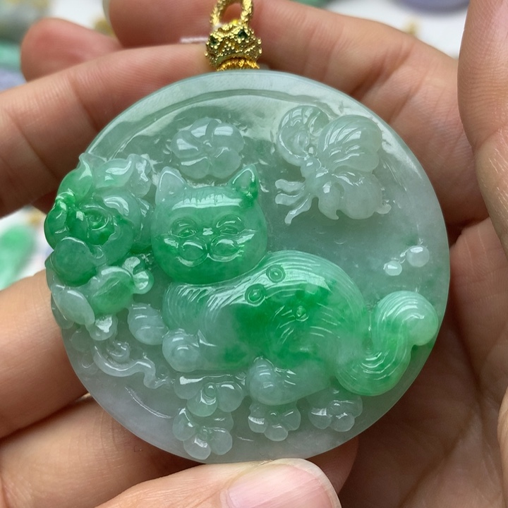 颈饰未镶嵌翡翠翡翠