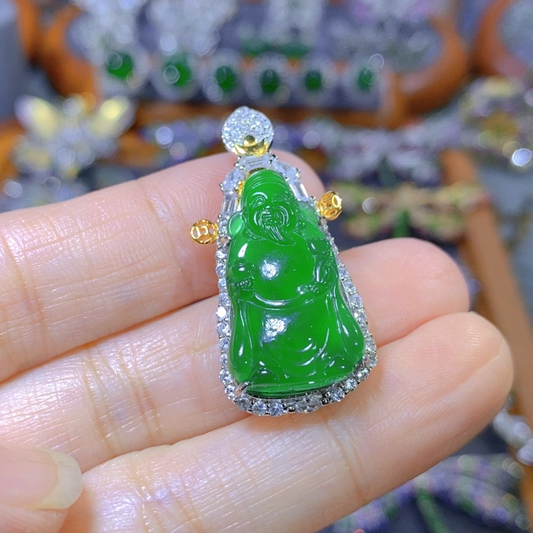 翡翠颈饰银S925镶嵌天然翡翠