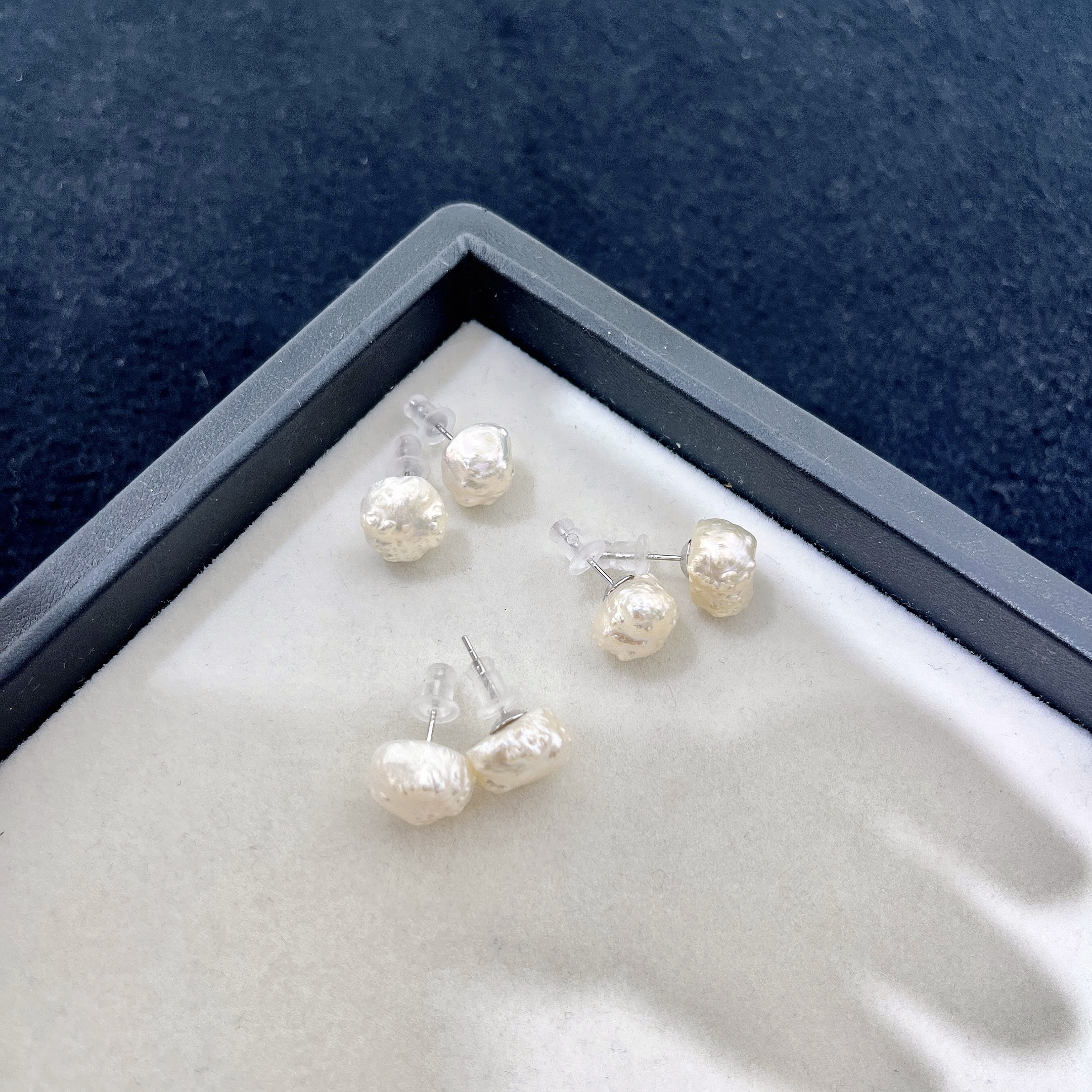 【珍珠甄选】淡水花蕊简约耳钉 S925银 多样性发一 R719