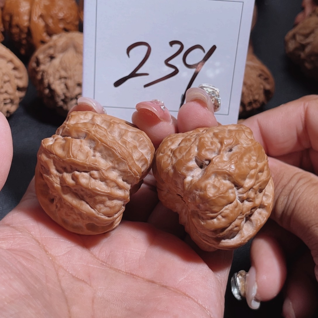 文玩核桃吊坠239号蛤蟆