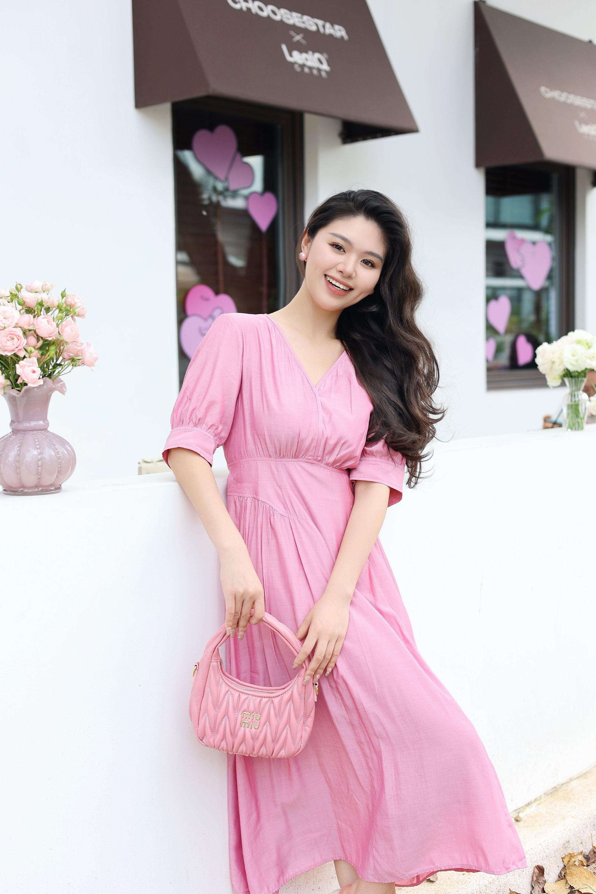 迪图气质长款纯色简约女装连衣裙尽显优雅魅力
