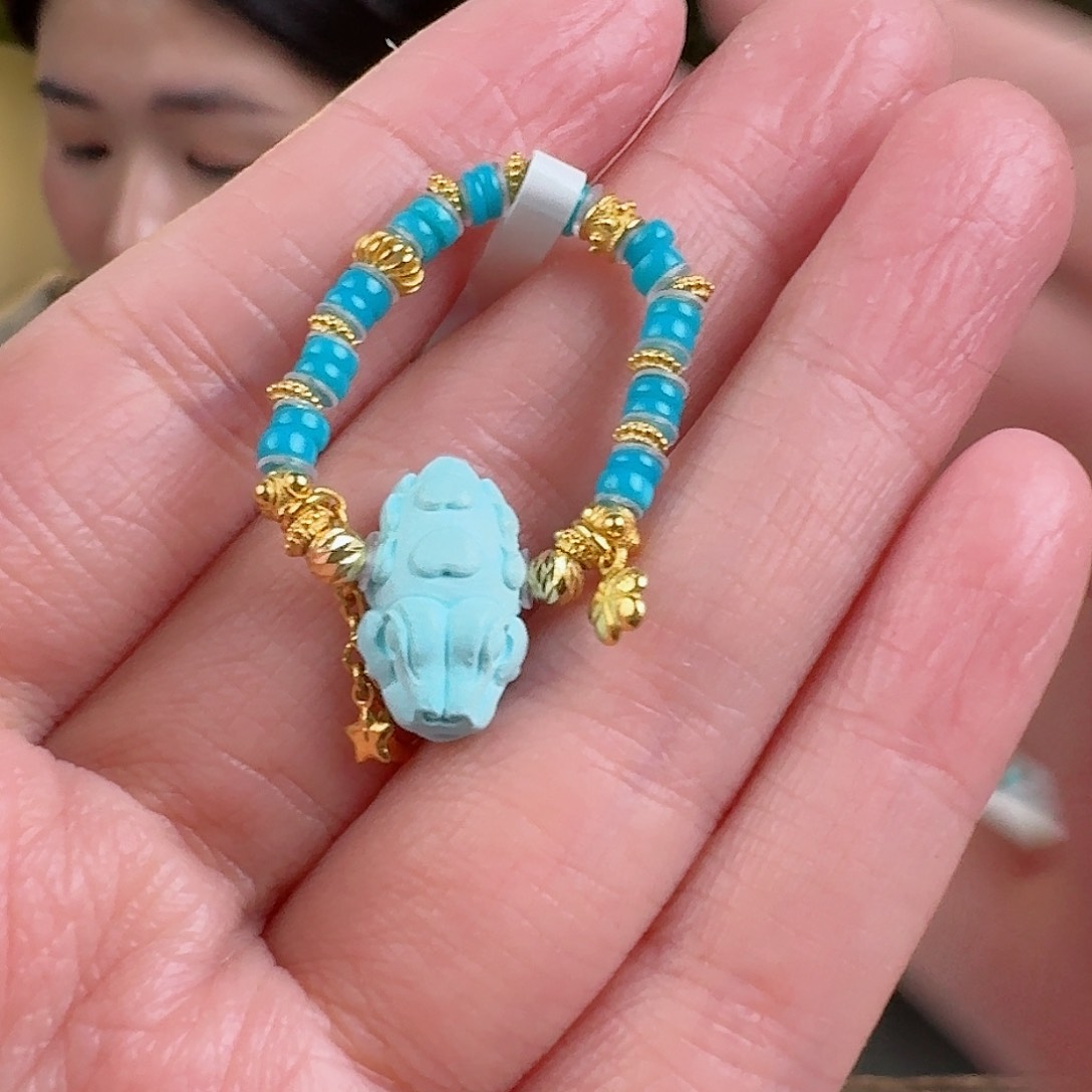 绿松石珠宝奇石18K金镶嵌