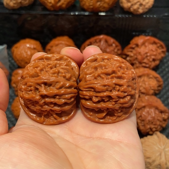 简***人文玩核桃把件43.4尺寸四座楼1866