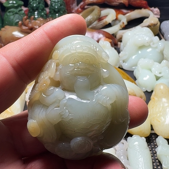 和田玉未镶嵌挂件