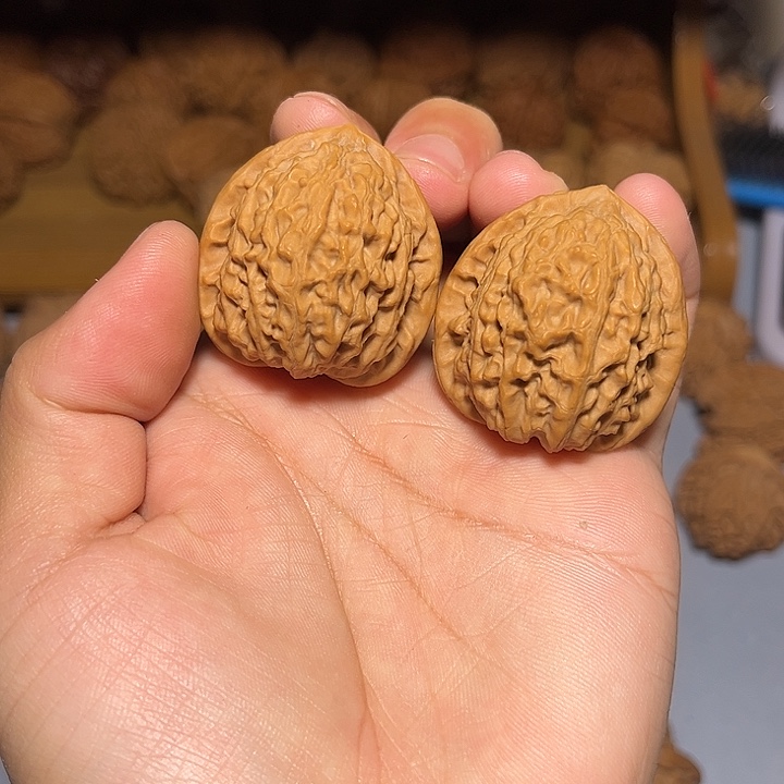 文玩核桃把件35原生态无药仙台公子帽 金牛