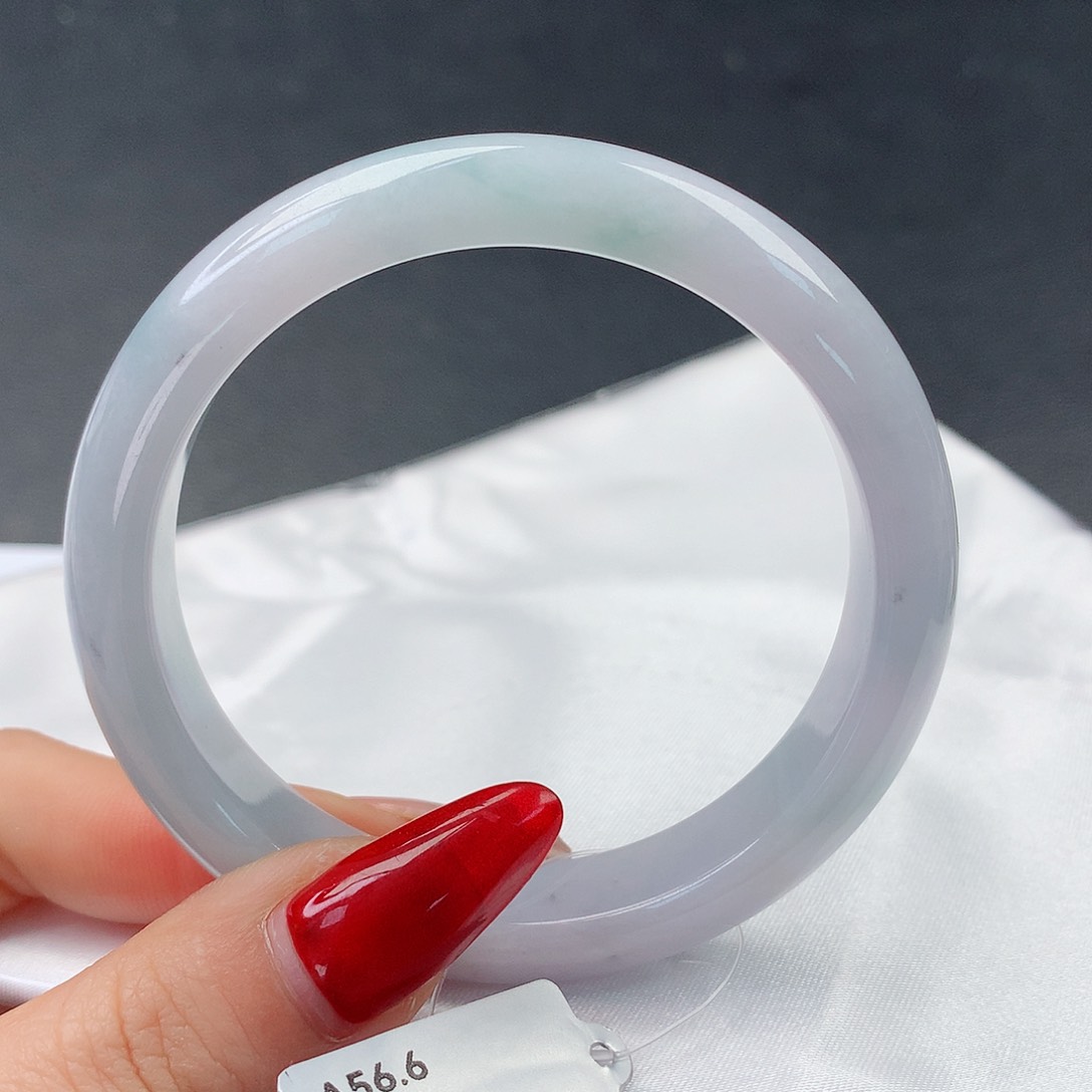 翡翠手镯未镶嵌62正56