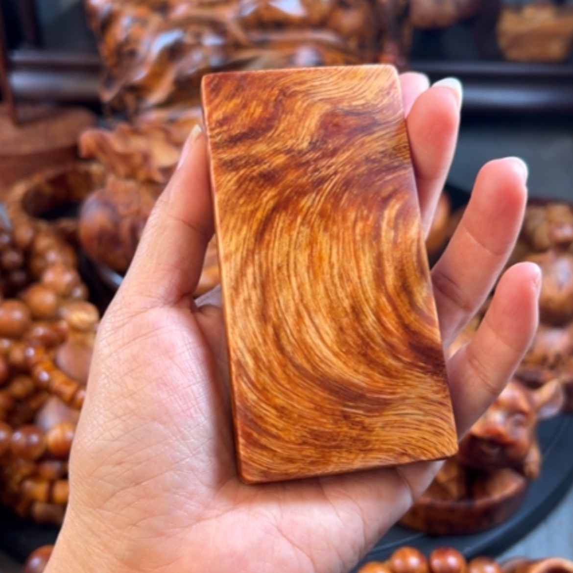 【闪购商品】松木（琥珀木）把件