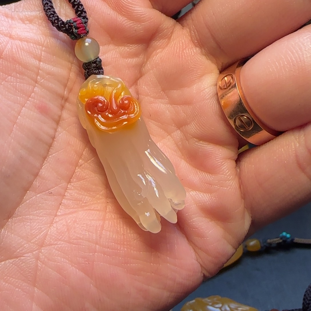 田黄石陈*文寿山田黄石