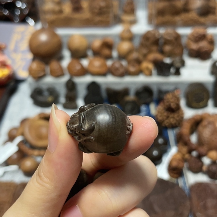 M***-其他檀香木龙龟保真印度迈索尔老山檀香阴沉