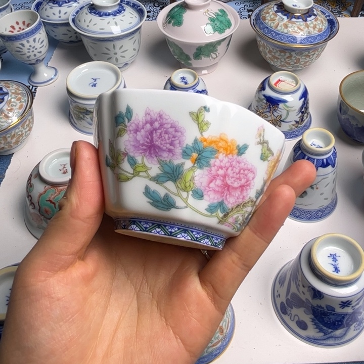 陈***科景德镇高温陶瓷杯子