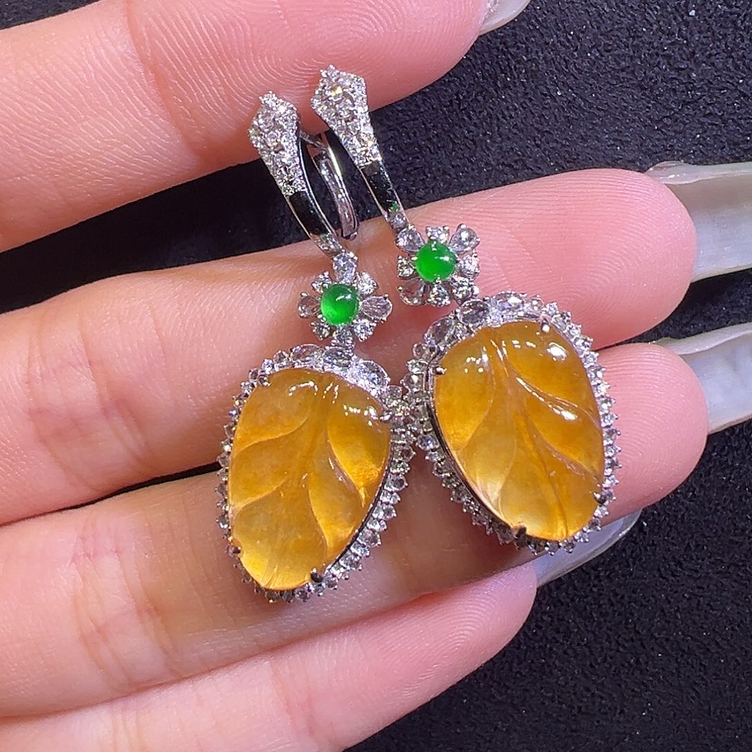 翡翠18K金镶嵌耳饰叶子