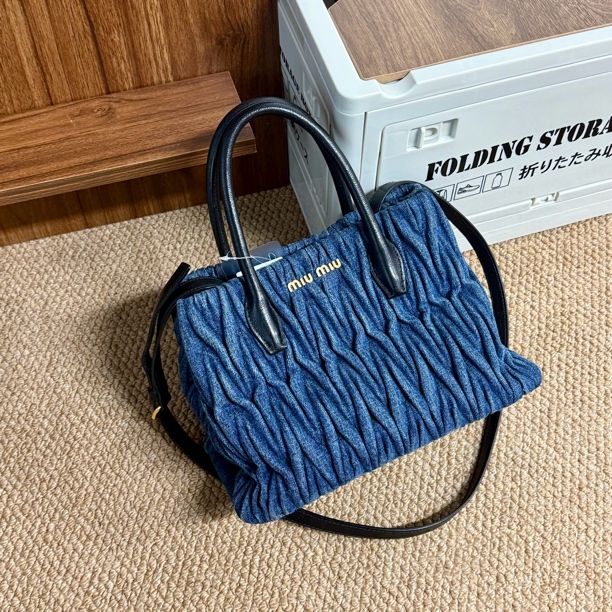 95新 MIU MIU/缪缪 CC/缪缪 单肩包