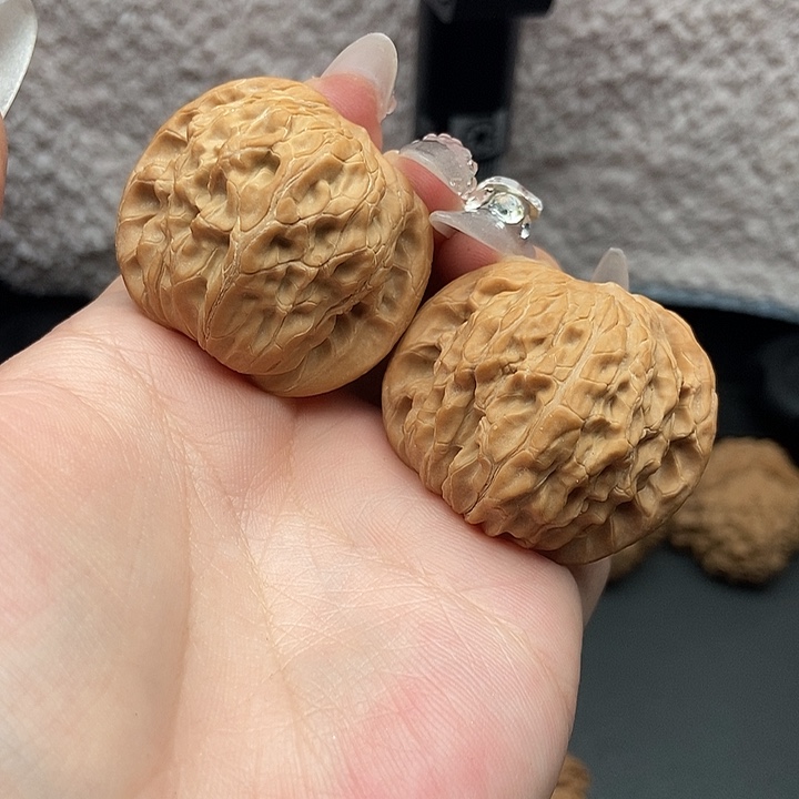 文玩核桃吊坠38+全品磨盘