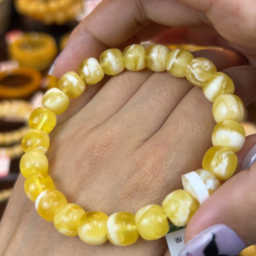 琥珀裸石未镶嵌kjjjjjjjjkkk