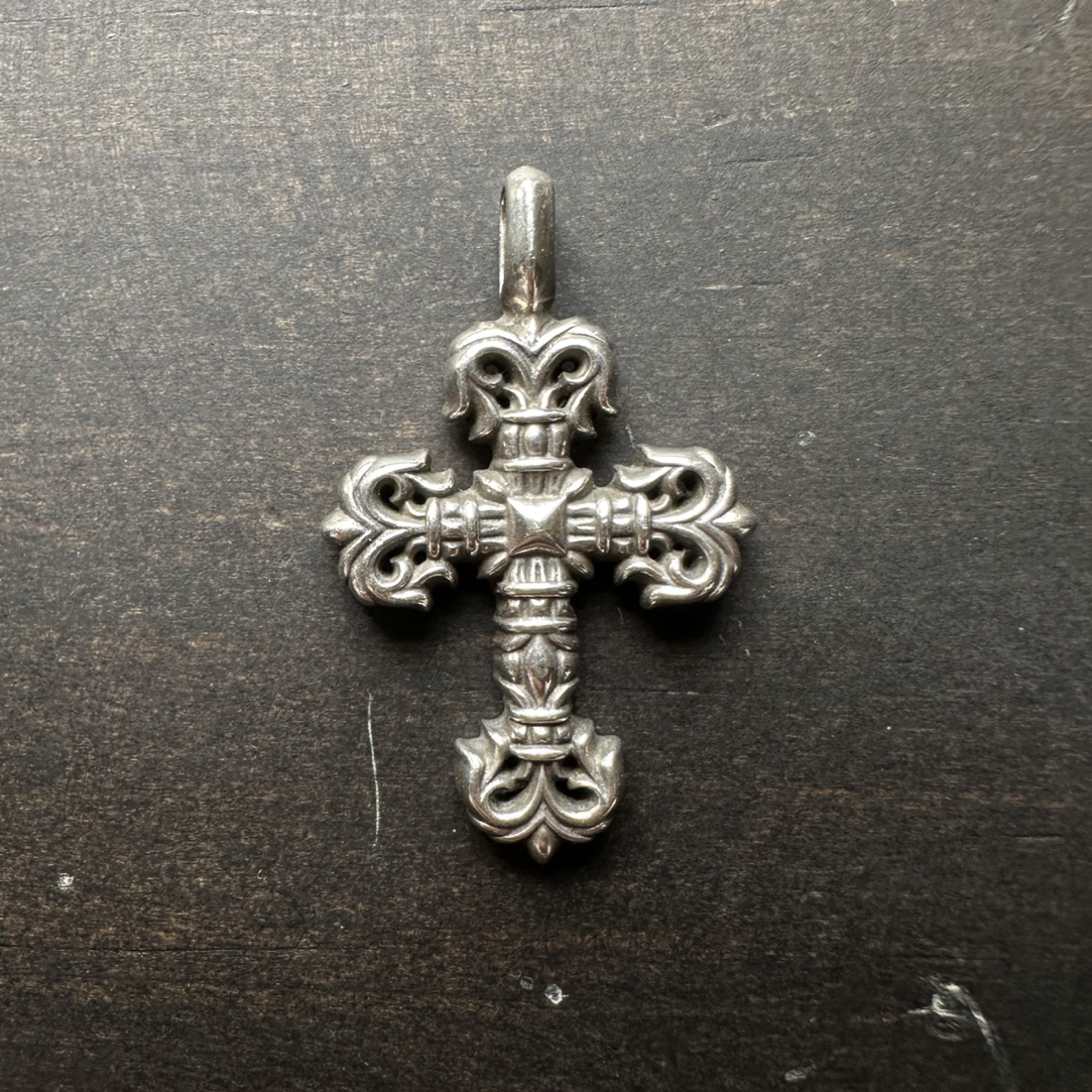 银吊坠 克罗心火焰十字架小号吊坠