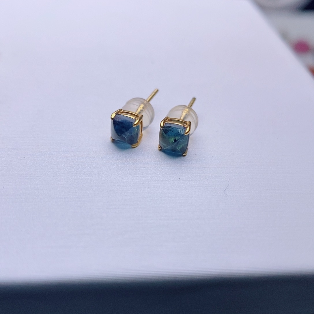 碧玺耳饰18K金镶嵌碧玺耳饰