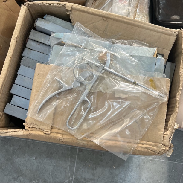 【050】老货金属圈断器