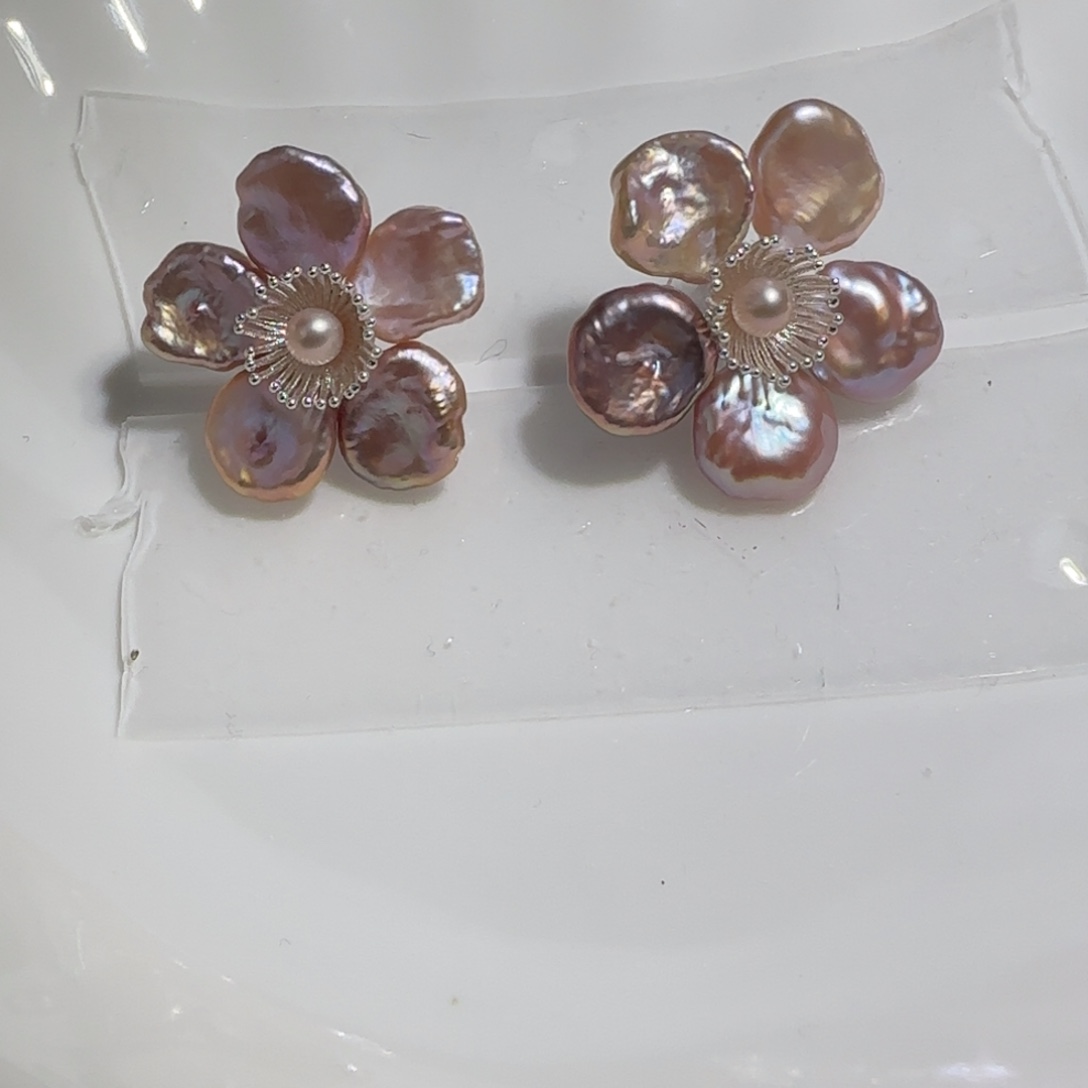 未镶嵌淡水珍珠耳饰