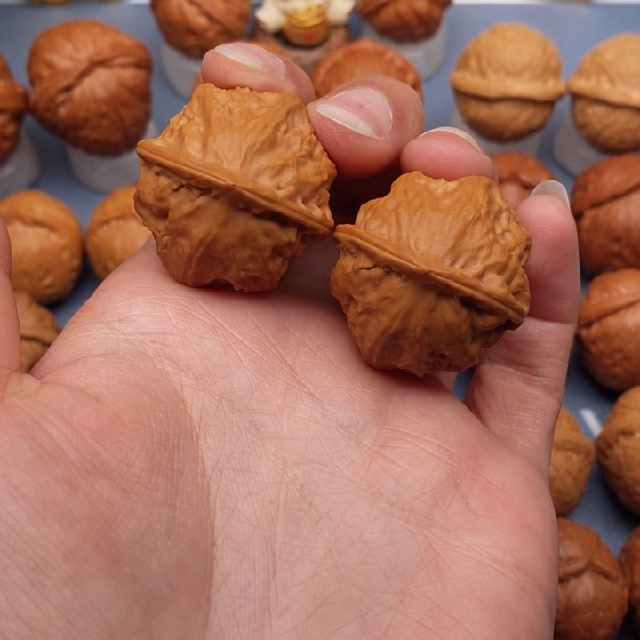 文玩核桃把件玄甲