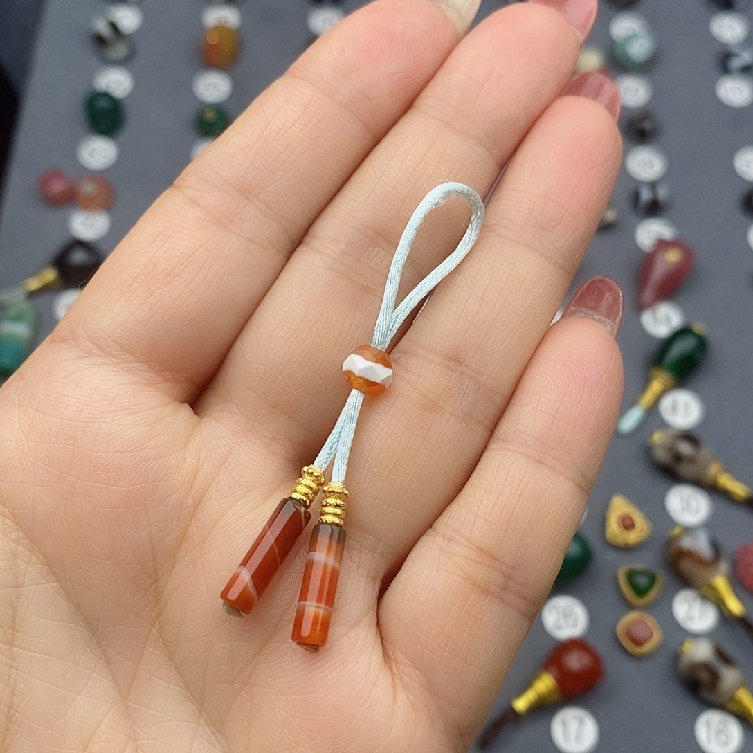 玛瑙/玉髓饰品合金