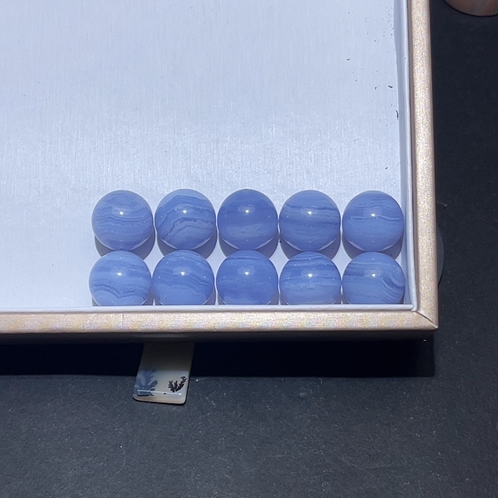 阿***狗玛瑙/玉髓颈饰未镶嵌