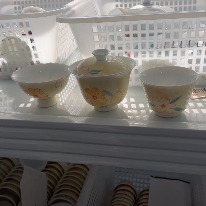 三件套哈哈哈哈哈哈