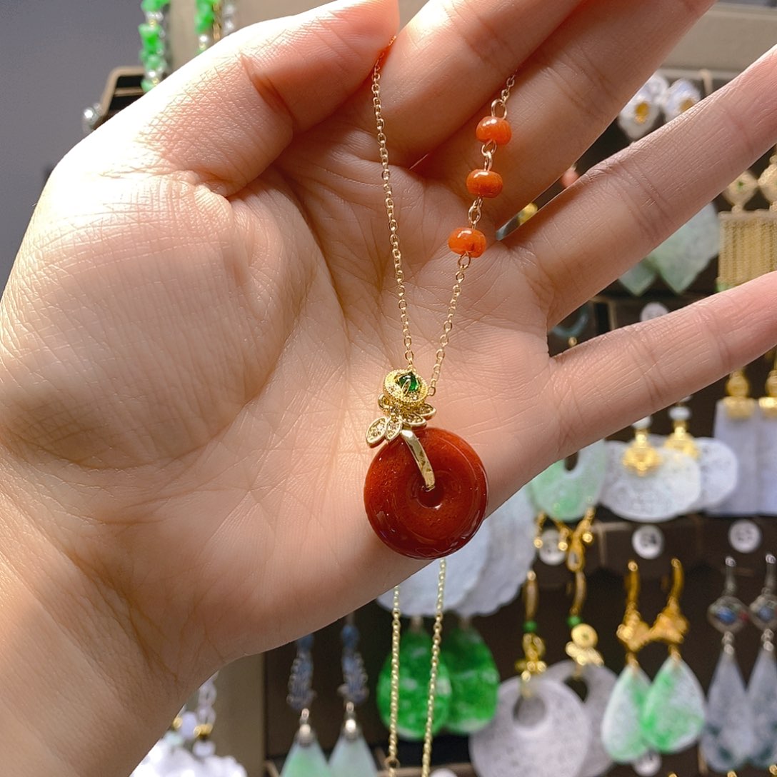 颈饰未镶嵌翡翠翡翠