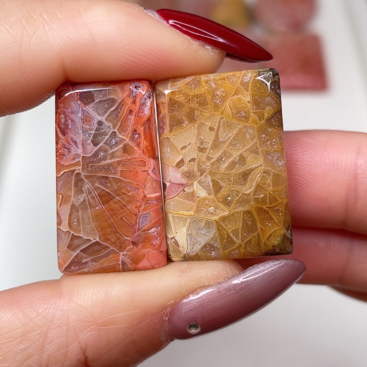 【闪购商品】未镶嵌吊坠(赠链)硅化玉