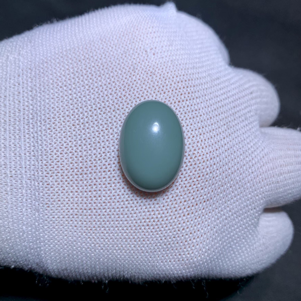 新疆和田玉沙枣青戒面尺寸22*16mm