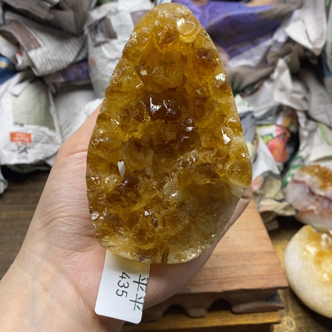 紫晶乌拉圭未镶嵌